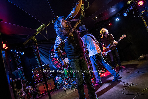 Dan Baird & Homemade Sin