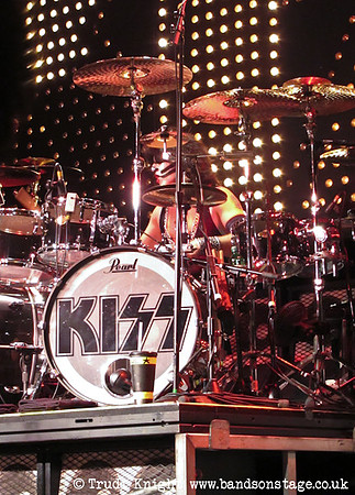 KISS