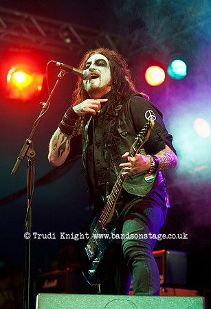 Ginger Wildheart Sonisphere 2011