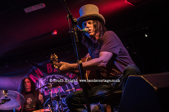 Dan Baird & Homemade Sin