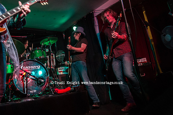 Dan Baird & Homemade Sin