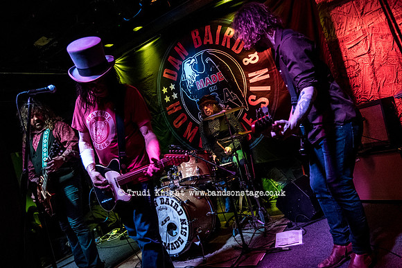 Dan Baird & Homemade Sin