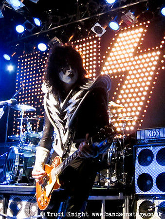 KISS