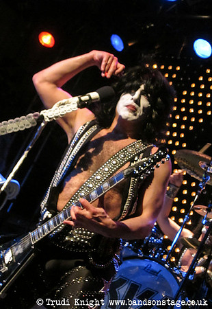 KISS