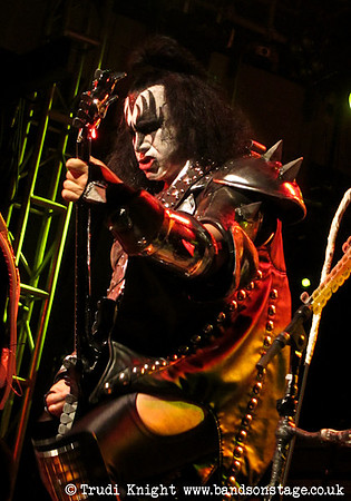 KISS