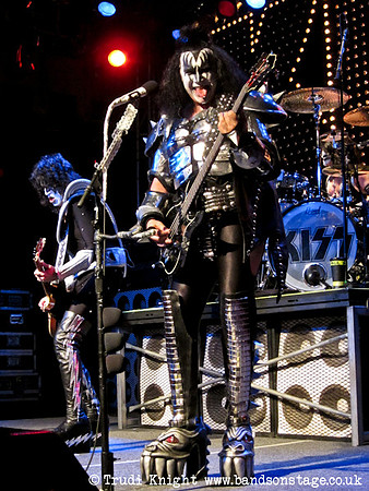 KISS